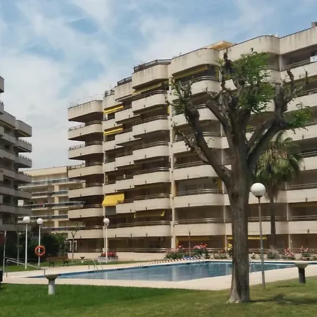 Bonito Con Varias Piscinas Apartamento *