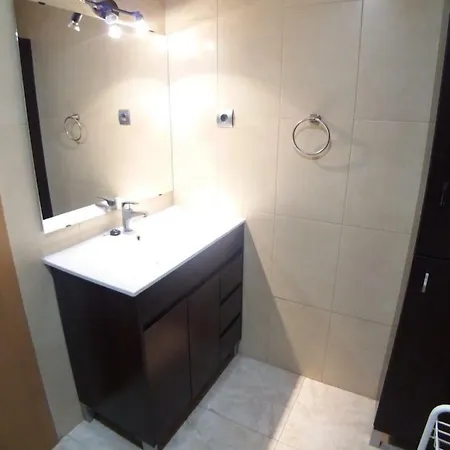 Bonito Con Varias Piscinas Apartamento *